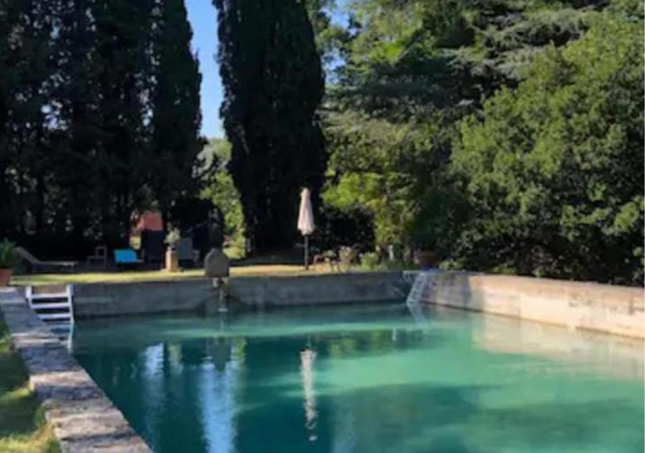 La Feraude - Pays D'Aix En Provence Bed & Breakfast Gardanne Exterior photo