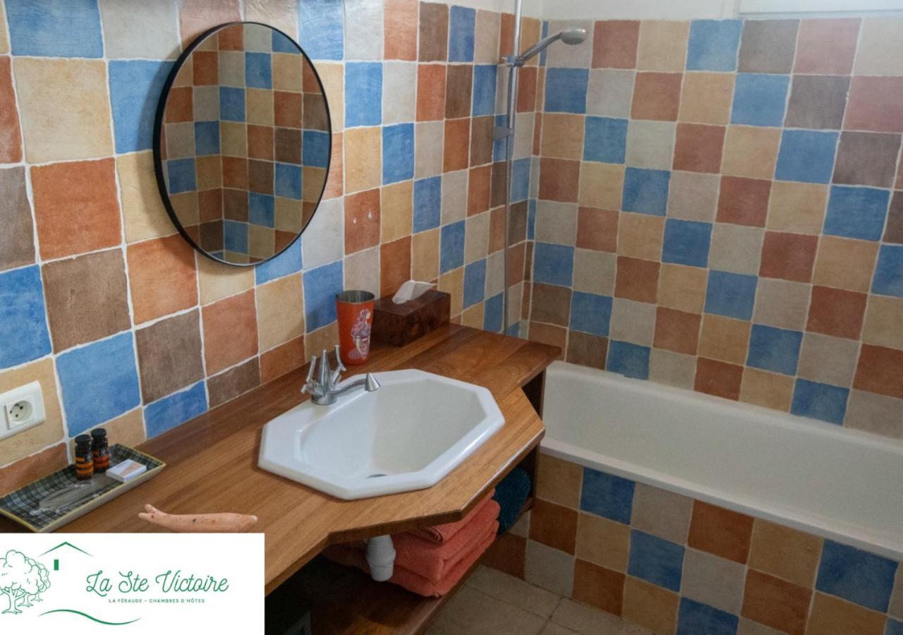 La Feraude - Pays D'Aix En Provence Bed & Breakfast Gardanne Exterior photo